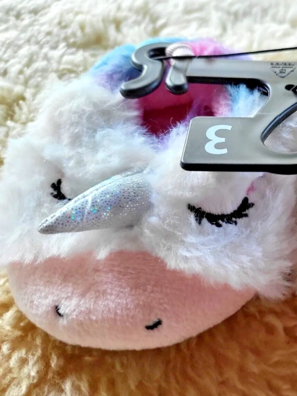 Wonder Nation Infant/Toddler /Baby Unicorn Slippers Size 3 for tiny cold feet